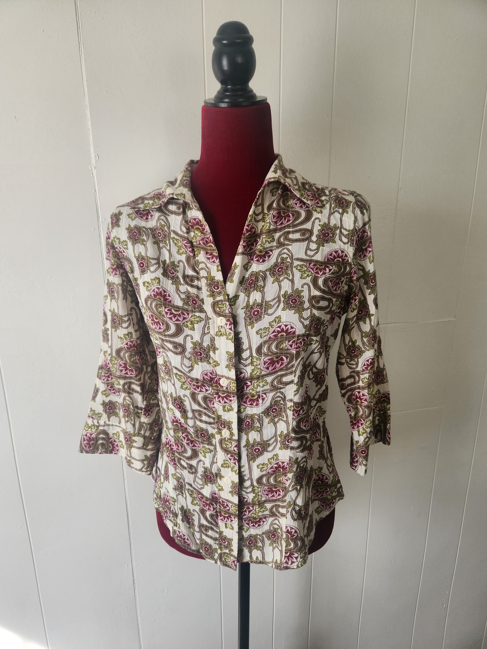Women's Paisley Button-Down Shirt in Ivory with Pink & Olive Size Small